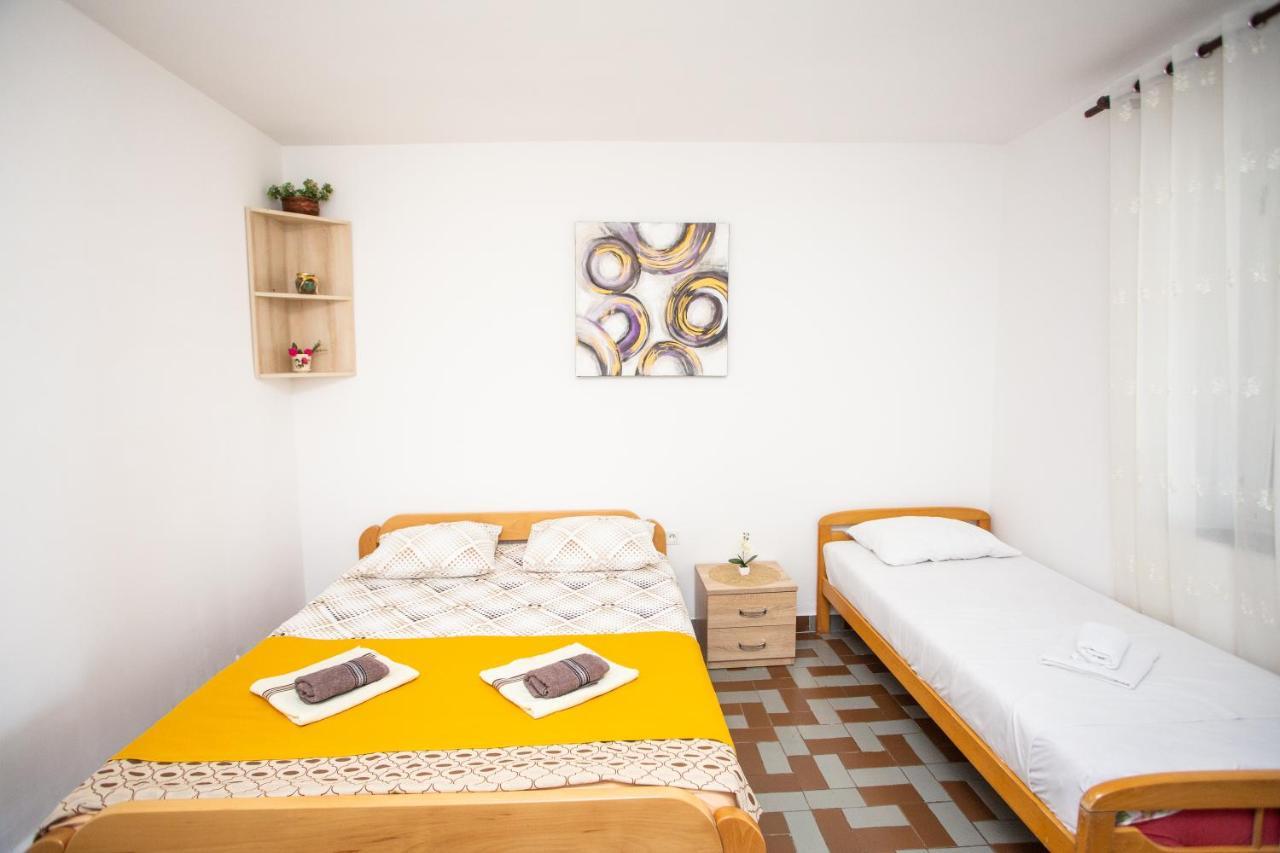 Apartments Jelena Ulcinj Eksteriør billede
