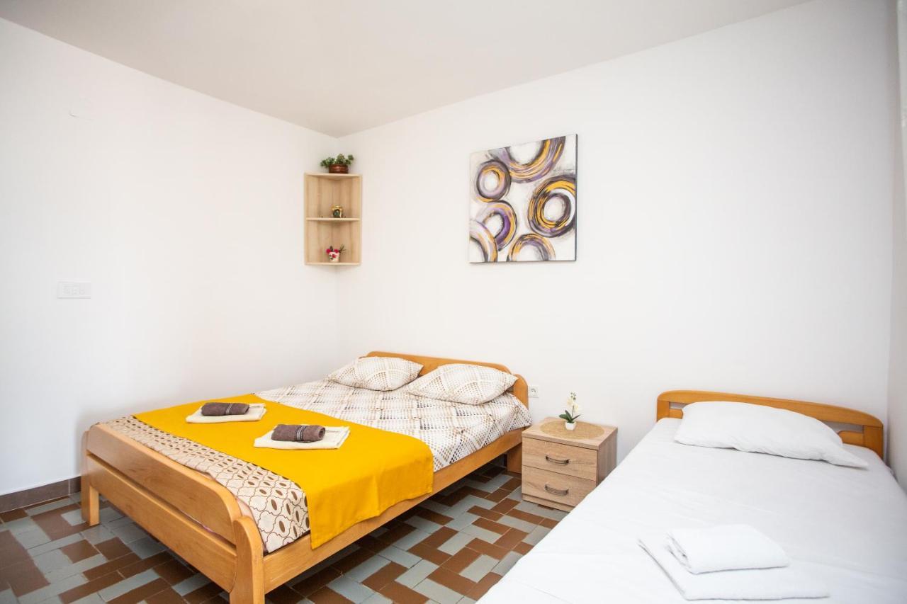Apartments Jelena Ulcinj Eksteriør billede